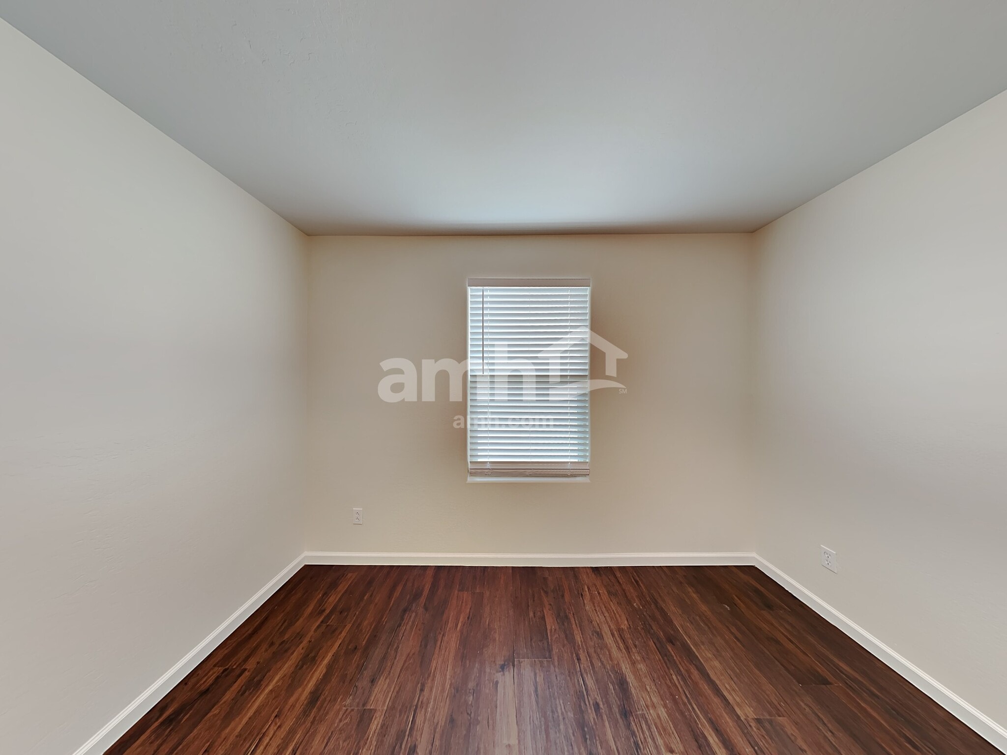 Building Photo - 6833 E Posada Cir