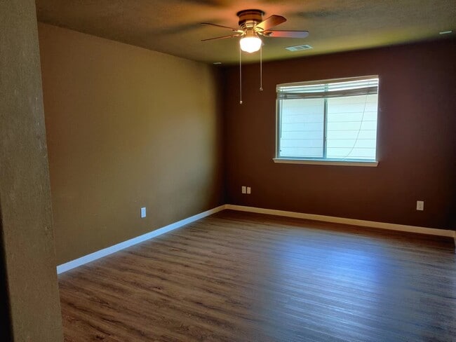 Building Photo - 3922 Camden Fields Ln
