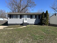 Building Photo - 1221 Scott Ave