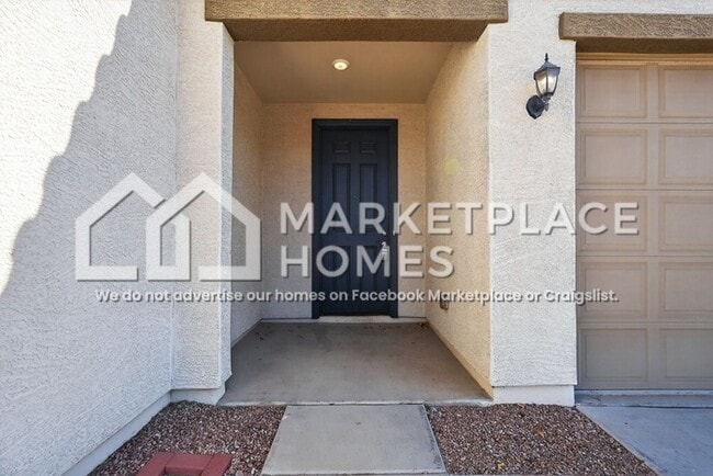 Building Photo - 5309 S 18th Pl