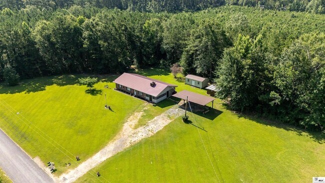 Building Photo - 4035 Tisdale Rd