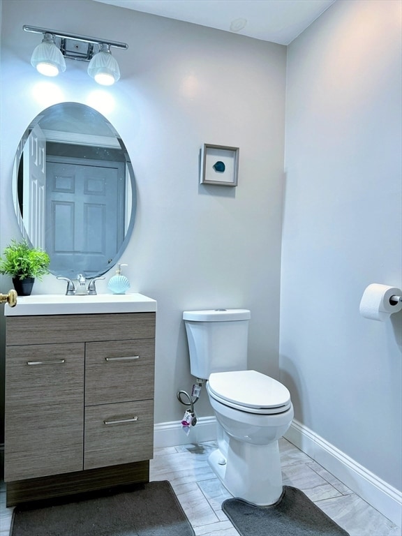 Building Photo - 42 Evergreen Cir