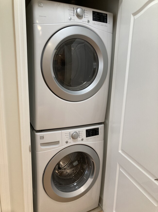 Full-sized in unit washer/dryer - 1441 Rhode Island Ave NW