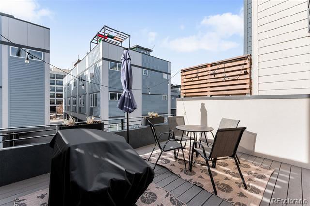 Building Photo - 3528 W 17th Ave