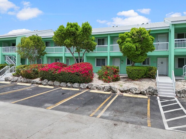 Building Photo - 98321 Windward Ave