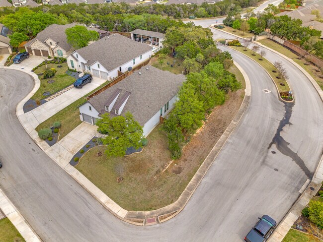 Building Photo - 24502 Emilia Way