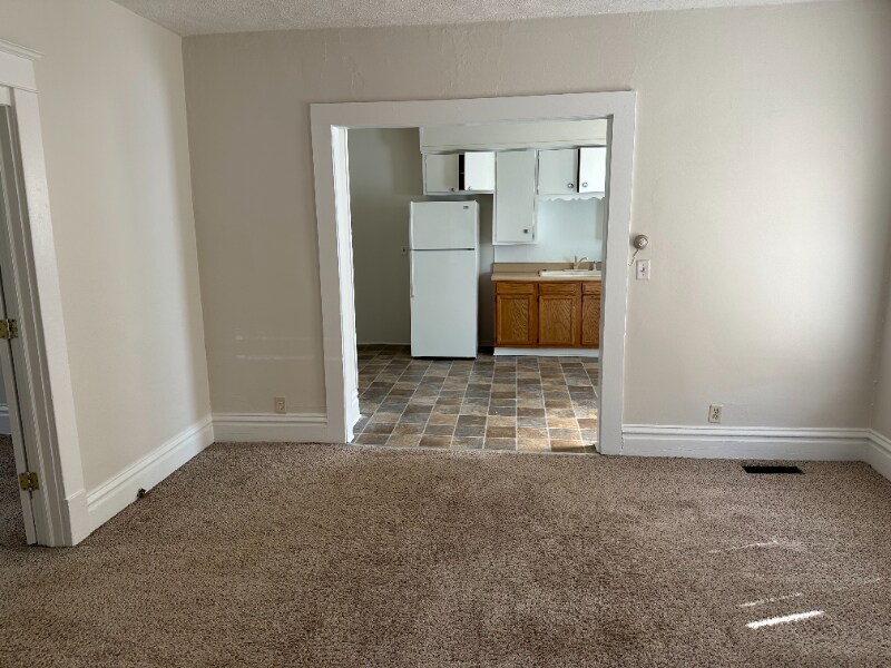 Building Photo - 1514 Coit Ave NE