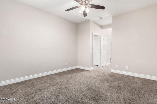 Building Photo - 1819 W Joy Ranch Rd