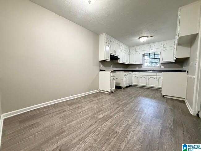 Building Photo - 8144 Rugby Ave