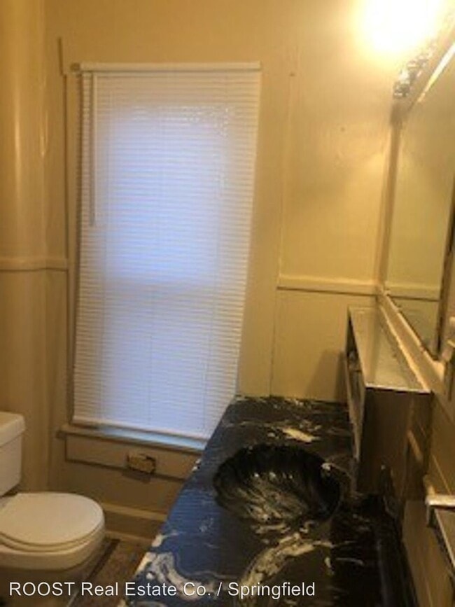 Building Photo - 147-149 S Shaffer St