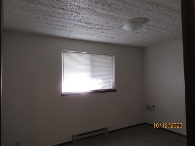 BR #2 - 13101 E Alki Ave