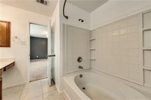 Building Photo - 2112 Pecan Creek Dr