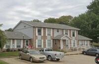 Building Photo - 203 N Division St