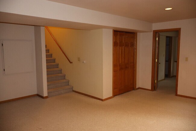 Building Photo - Room to Grow – 4 Bedrooms + Finished Basement
