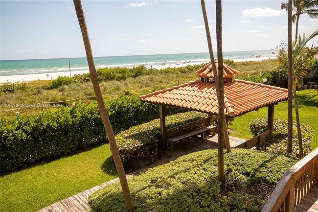 Building Photo - 5757 Collins Ave