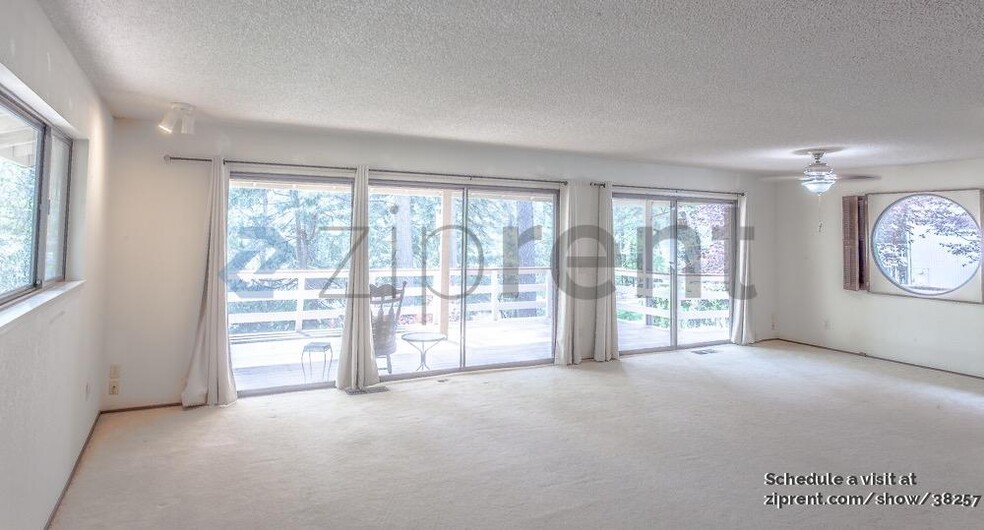 Building Photo - 11034 Juanita Ct
