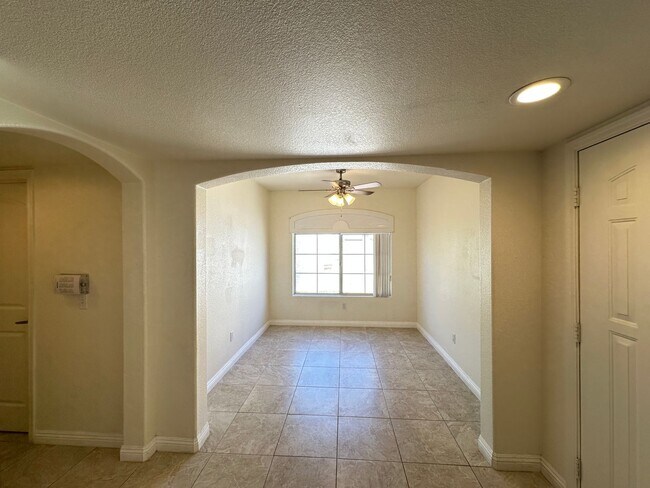 Building Photo - Finisterre Condo