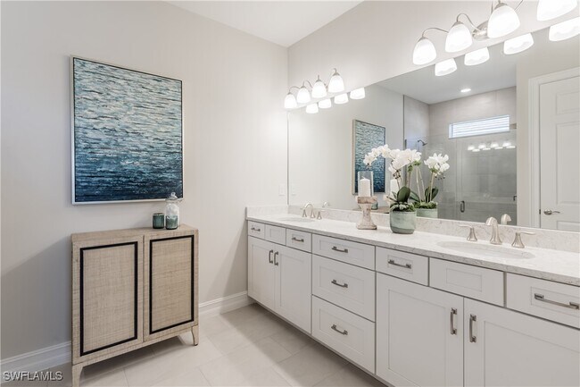 Building Photo - 267 Tamarindo Ln