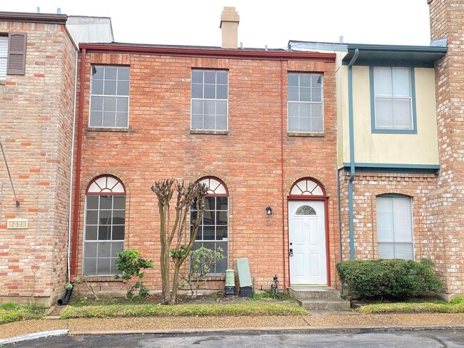 Primary Photo - 7700 Creekbend Dr