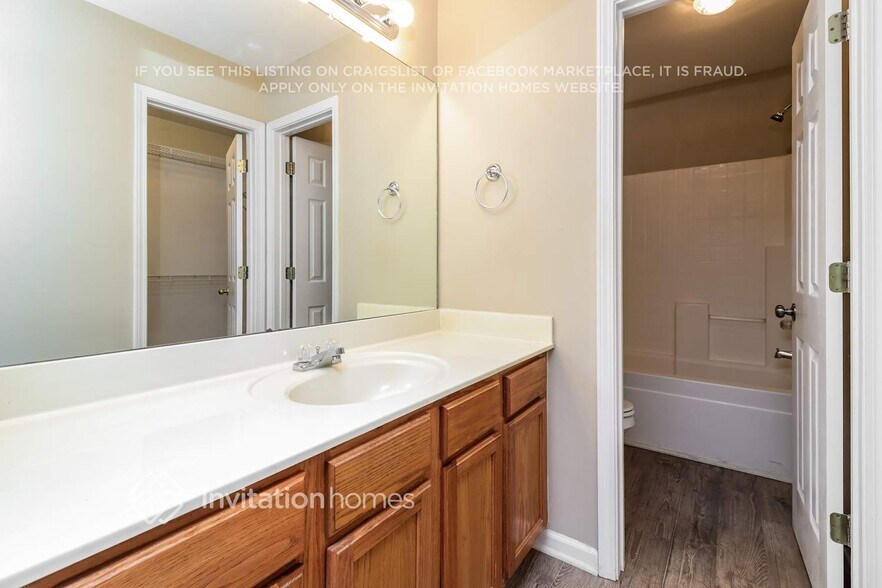 Building Photo - 2909 Albright Commons