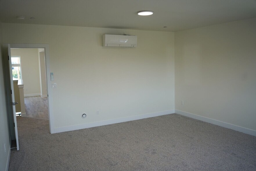 Building Photo - 3580 W 66th Ave