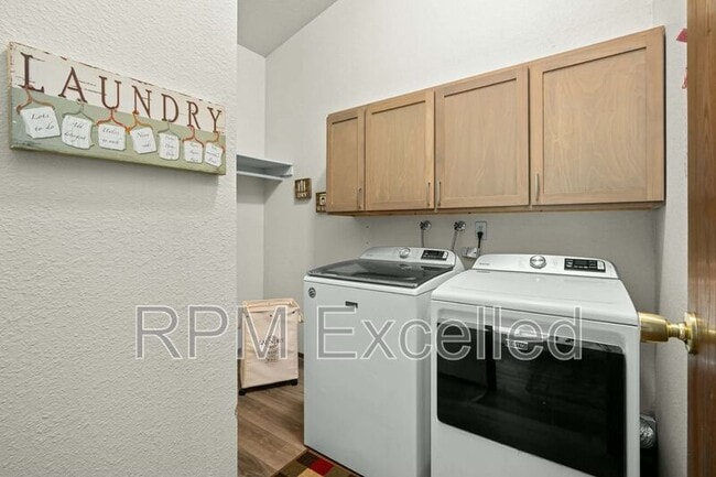 Building Photo - 31507 106th Pl SE