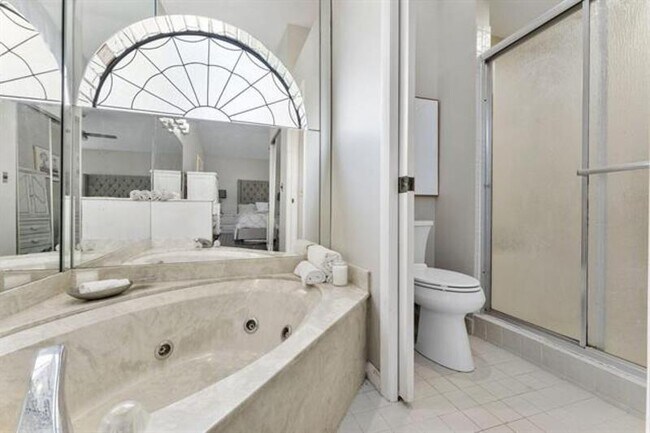 Building Photo - 8080 Covington Ct