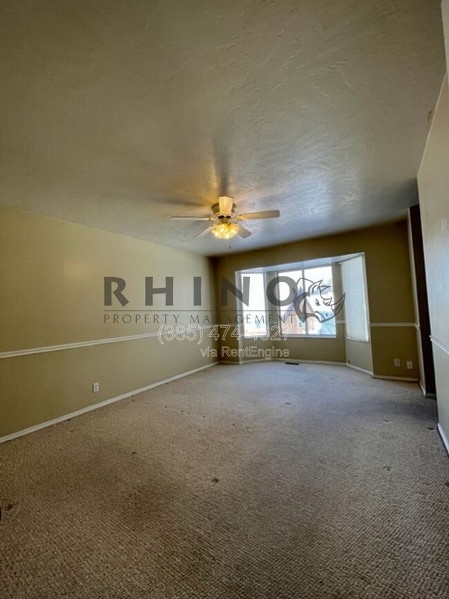 Building Photo - 10319 Ashley Park Dr