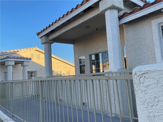 Building Photo - 1955 Cutlass Dr