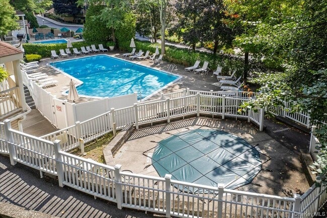 Building Photo - 26 Hillside Terrace