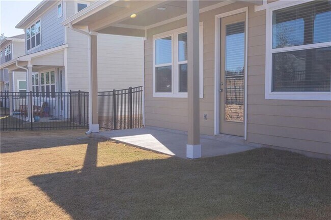 Building Photo - 412 Montauk Loop