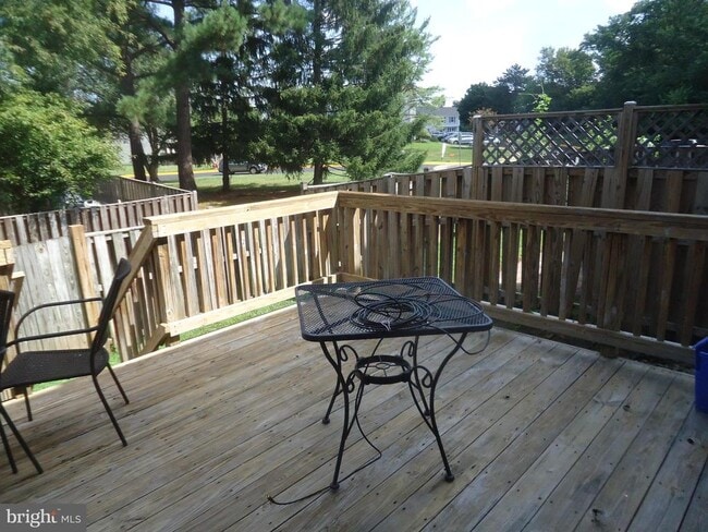 Building Photo - 13494 Foxlease Ct