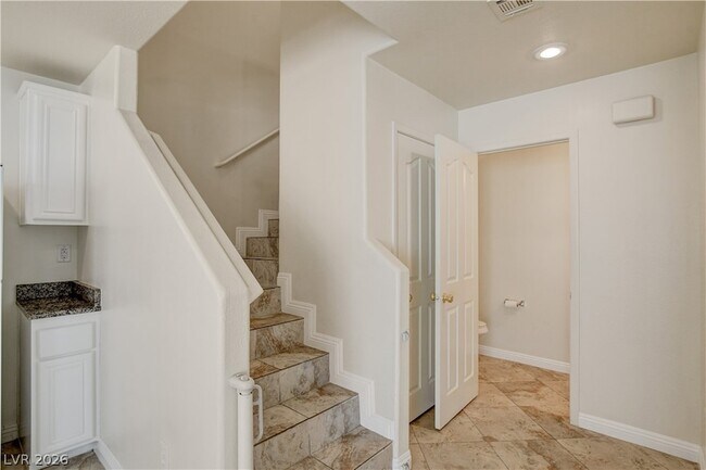 Building Photo - 4208 Perfect Drift St