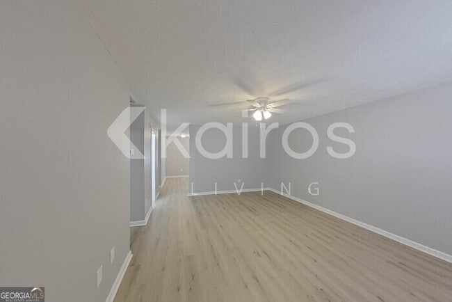 Building Photo - 180 Deer Pkwy