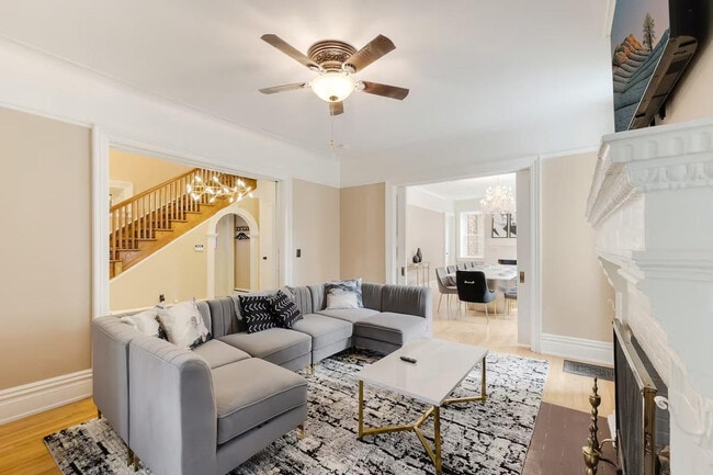 Primary Photo - 58 Montebello Rd