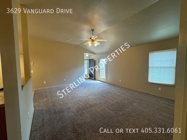 Building Photo - 3629 Vanguard Dr