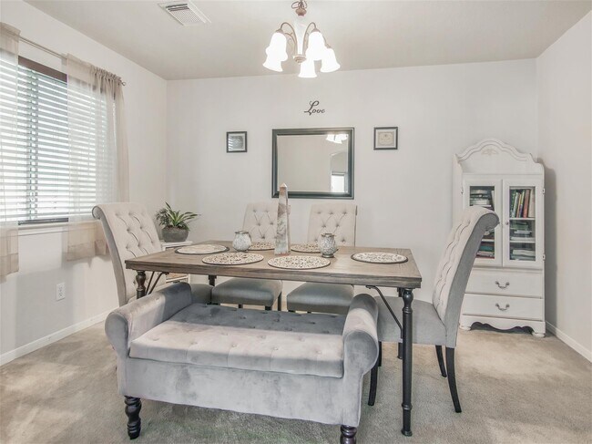 Building Photo - 13301 Baron Hill Ln