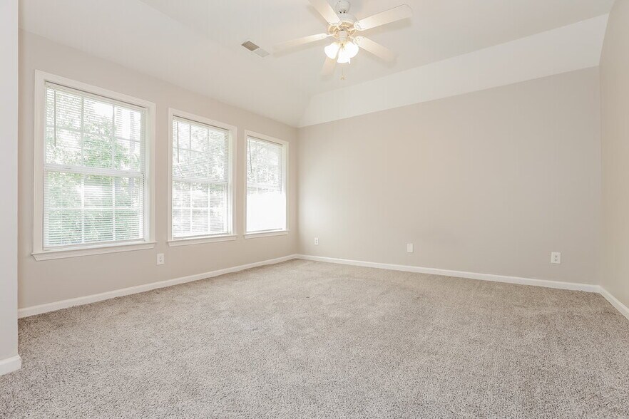 Building Photo - 4616 Burnt Fork Cir