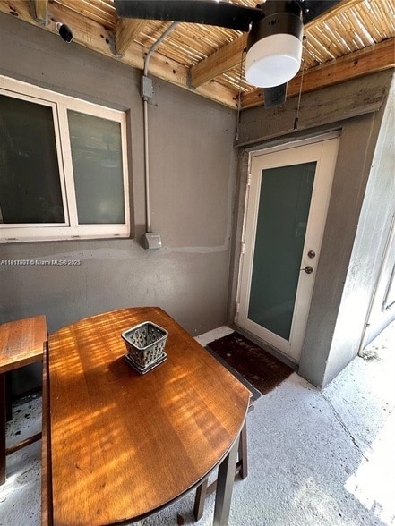 Building Photo - 1100 NE 1st Ave.