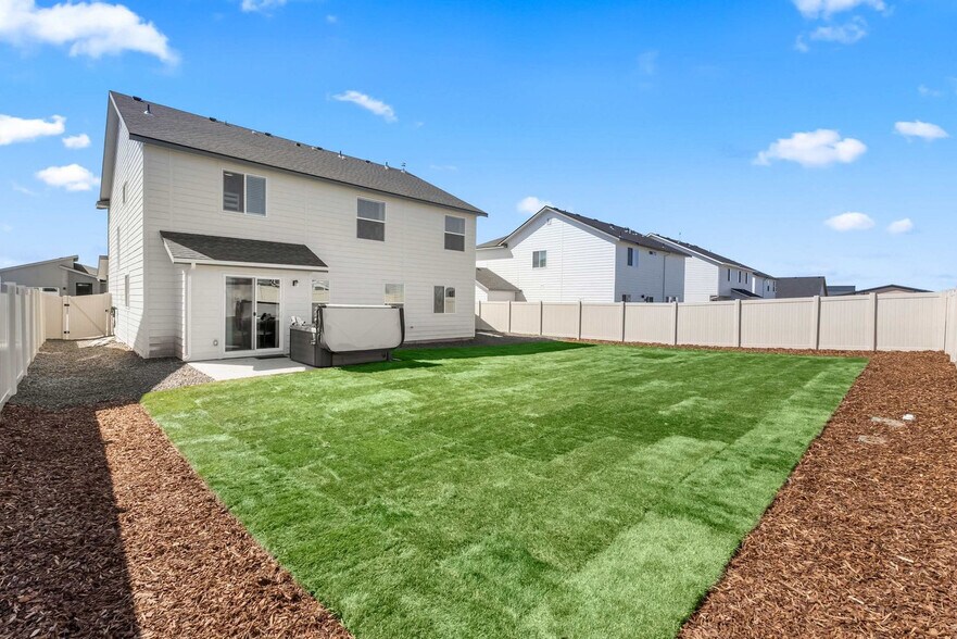 Building Photo - 5302 E Burnte Peak St