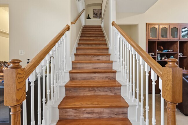 Building Photo - 14419 Manorbier Ln