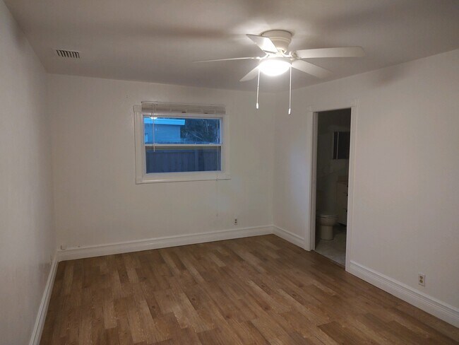 Building Photo - 6449 101st Way N