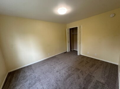 Building Photo - "Charming 5-Bed Home on Grand Ave: Spacious Living with 2.5 Baths in Heart of St. Paul!"