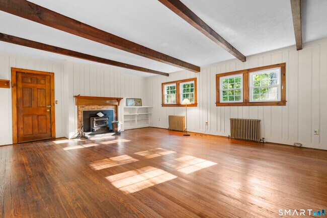 Building Photo - 218 Grumman Ave