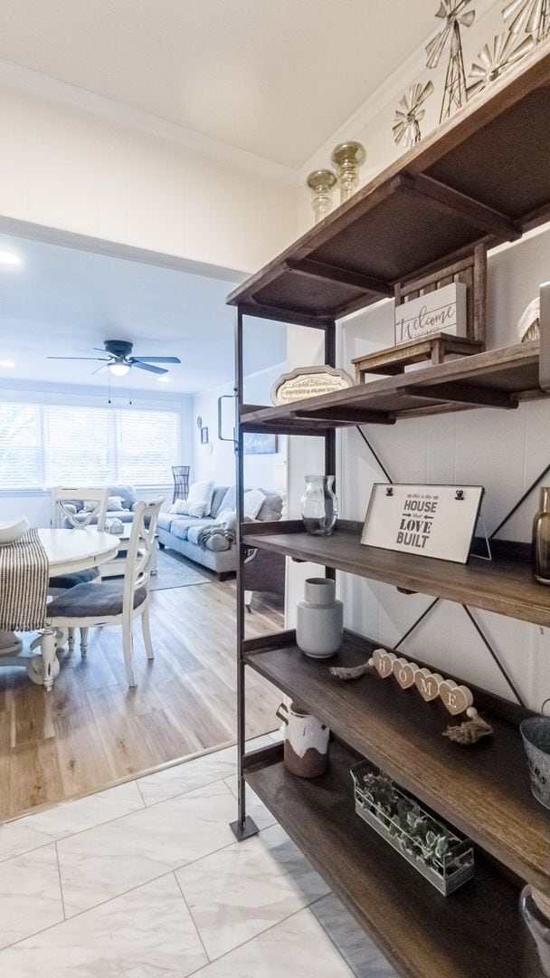 Building Photo - Solid brick duplex located in Forest Acres