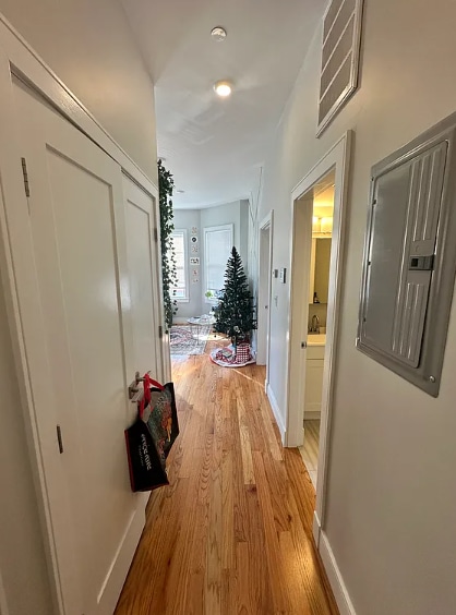 Building Photo - 1619 Tremont St