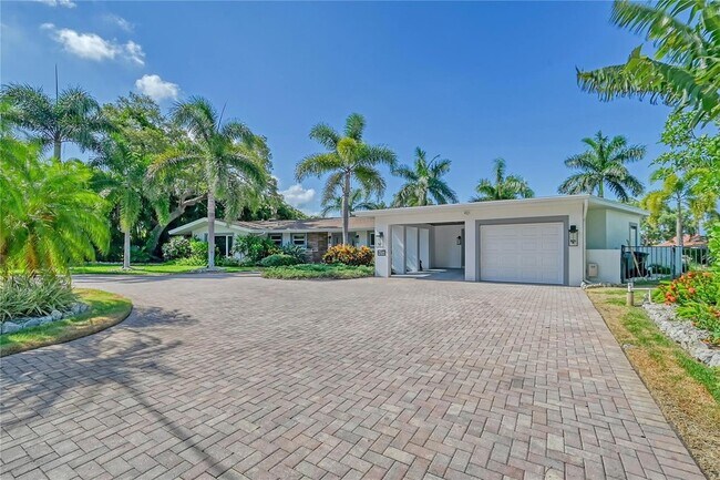 Building Photo - 7516 Cove Terrace