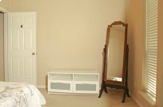 Building Photo - 22119 Canyonwood Park Ln