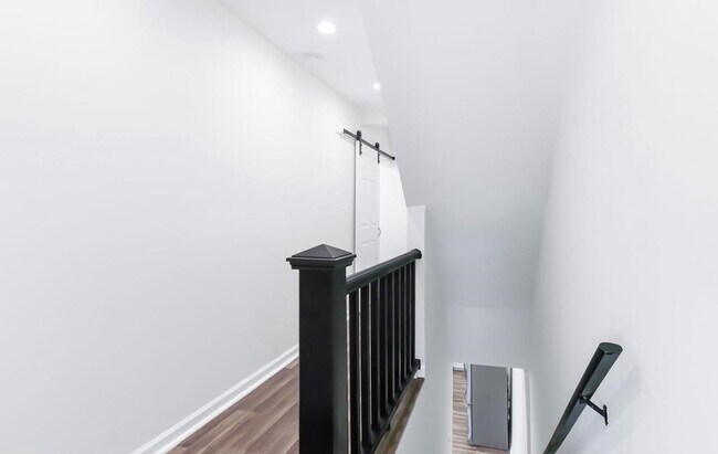 Building Photo - Coming Soon! 3 bedrooms 2.5 bath Home located in Lancaster Pa