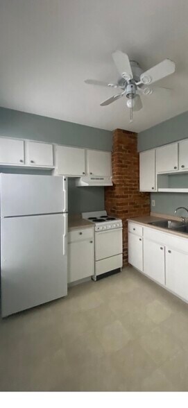 Building Photo - 111 Talbot Ave